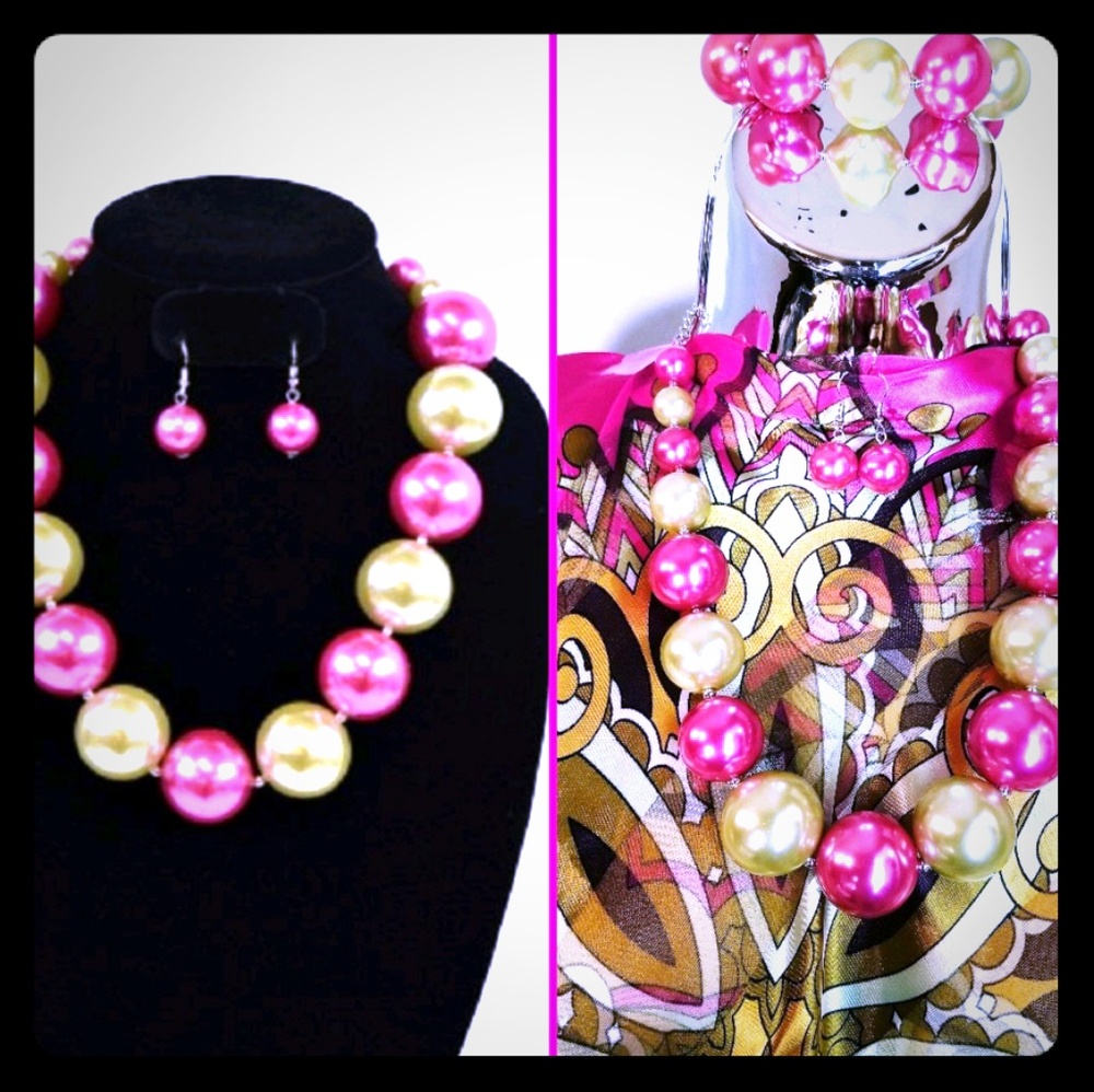 Necklace Set